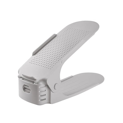 Adjustable shoe rack