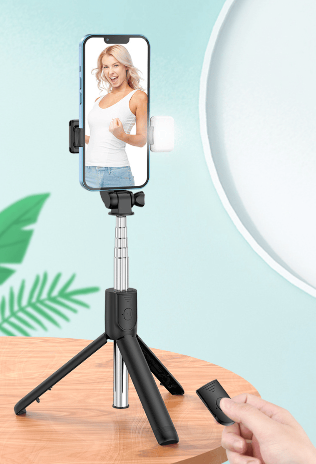 🔥6 In 1 Wireless Bluetooth Selfie Stick