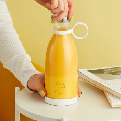 Small portable juicer